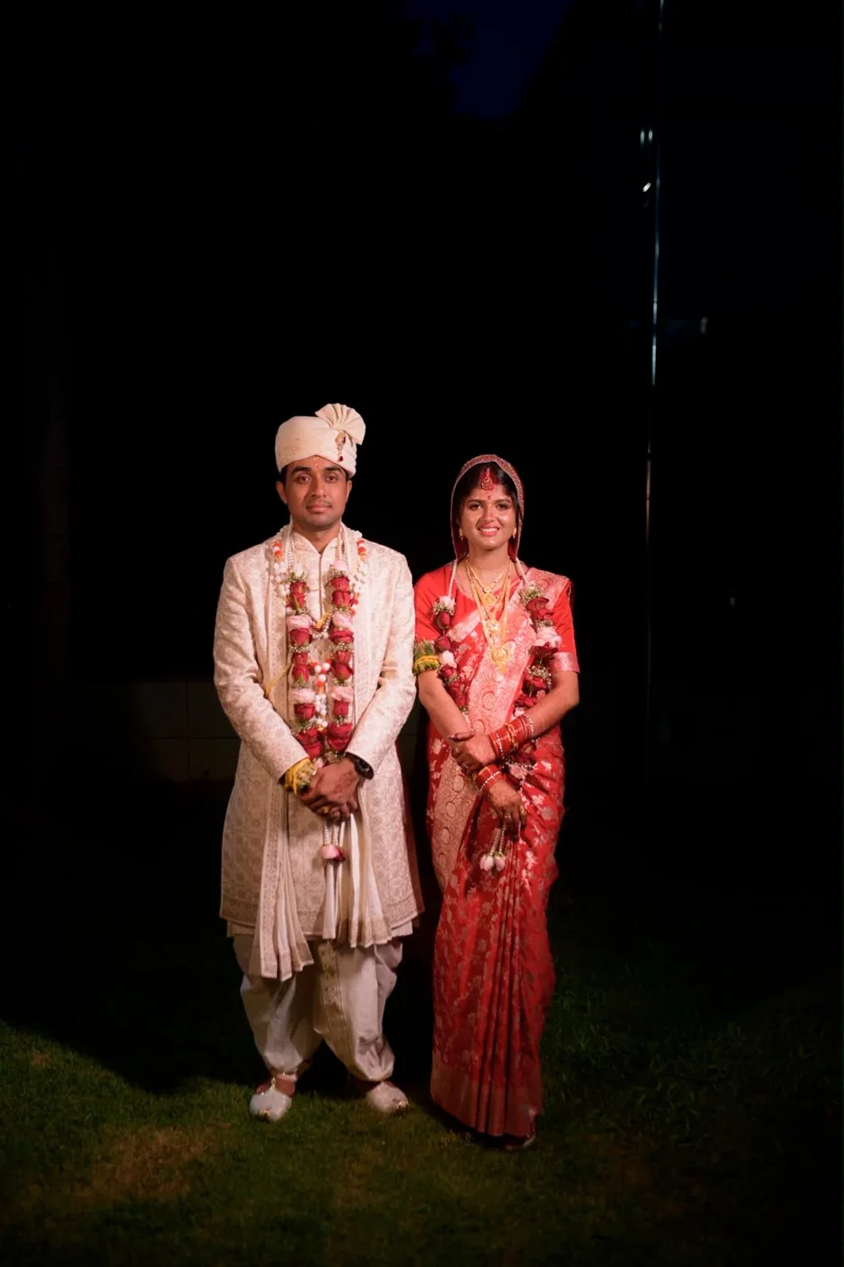 Pratyasha in a red Banarasi silk saree and gold jewellery on her wedding day — makeup by Romma, Odisha